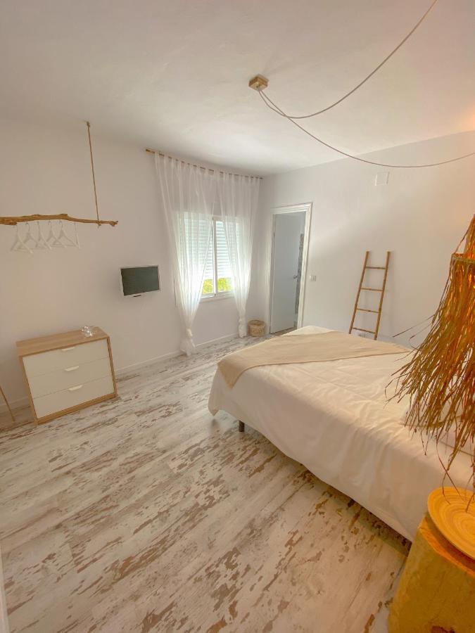 Alma Zahora Hotel Barbate Bagian luar foto