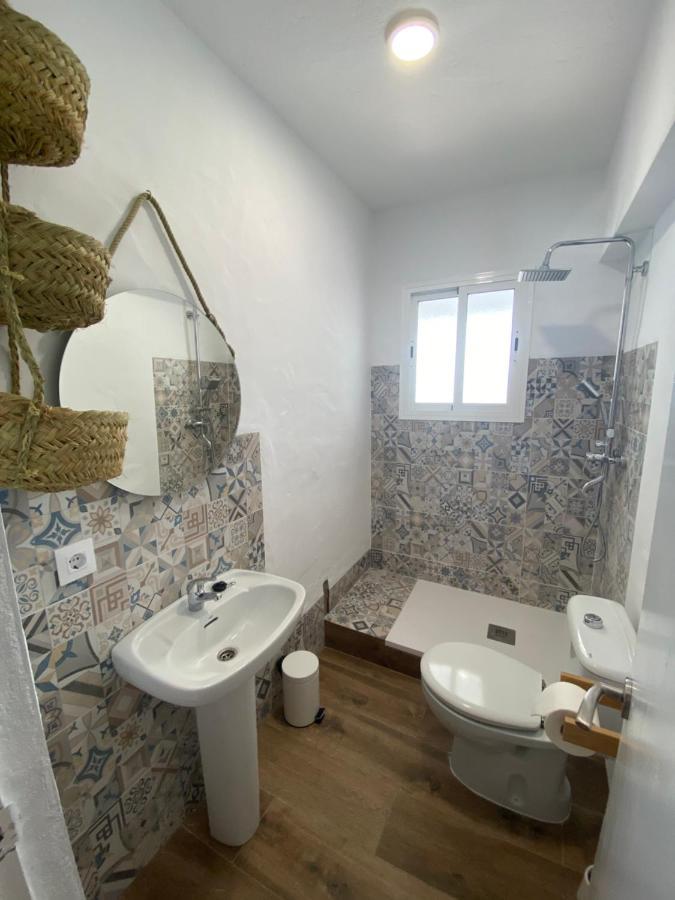 Alma Zahora Hotel Barbate Bagian luar foto