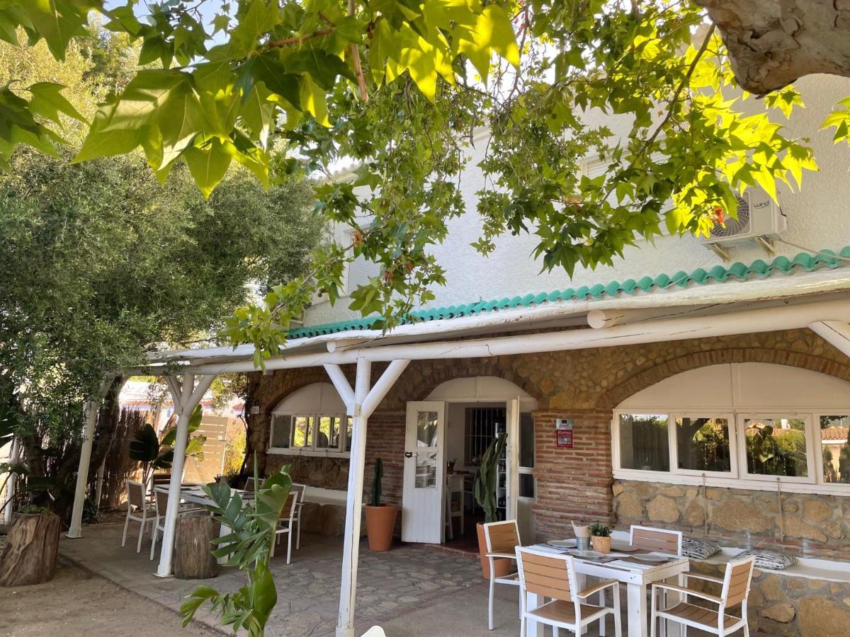 Alma Zahora Hotel Barbate Bagian luar foto